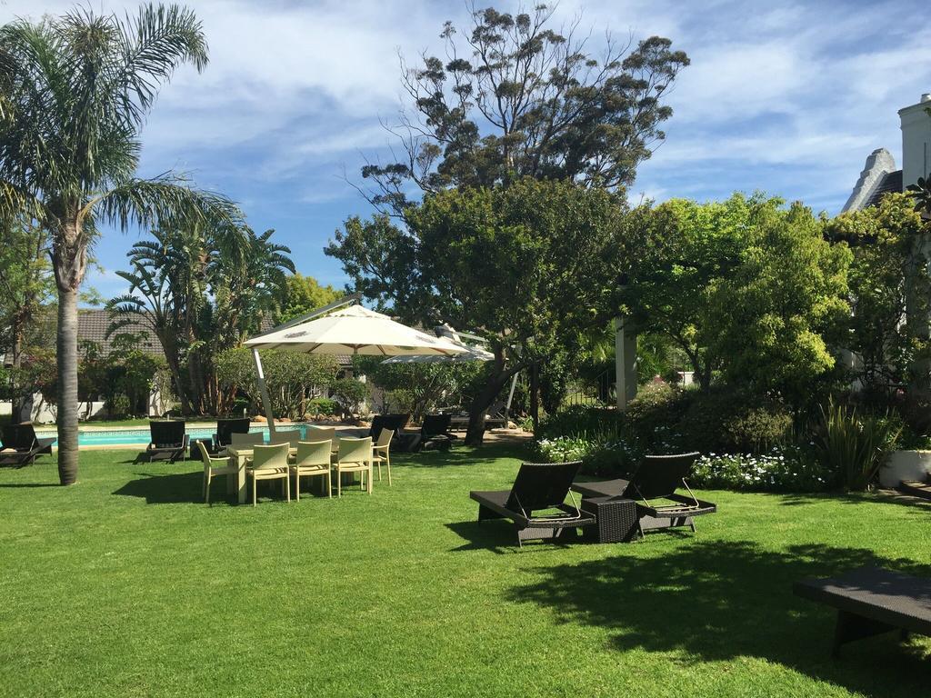 Albourne Guest house Somerset West